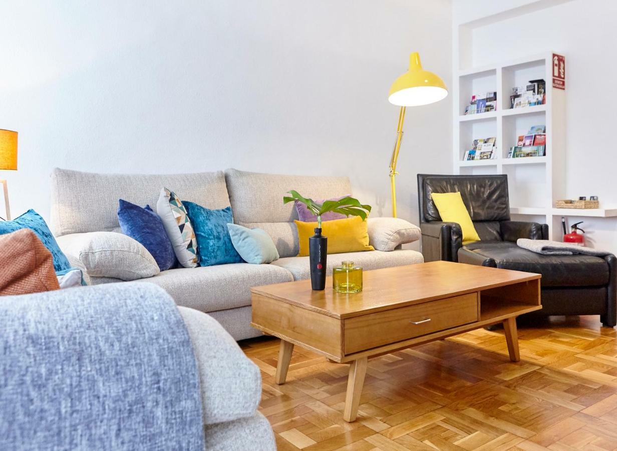 Salaberria With Private Garage Apartamento